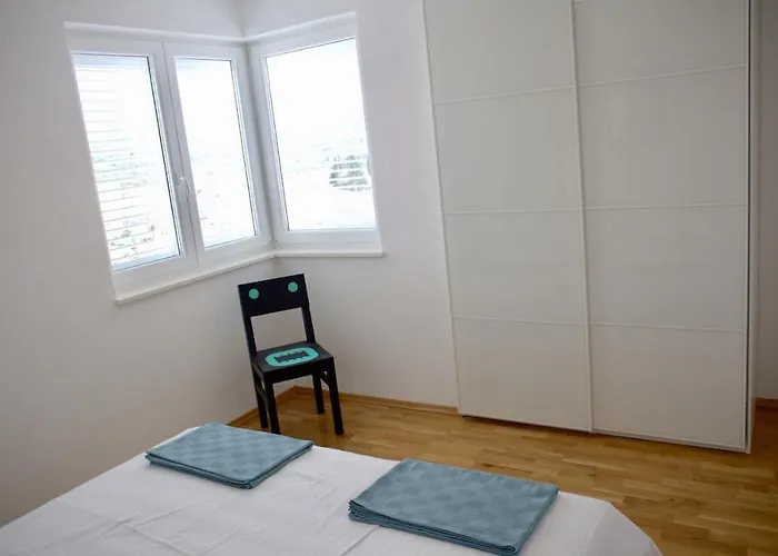 Apartment Olive Place Tisno